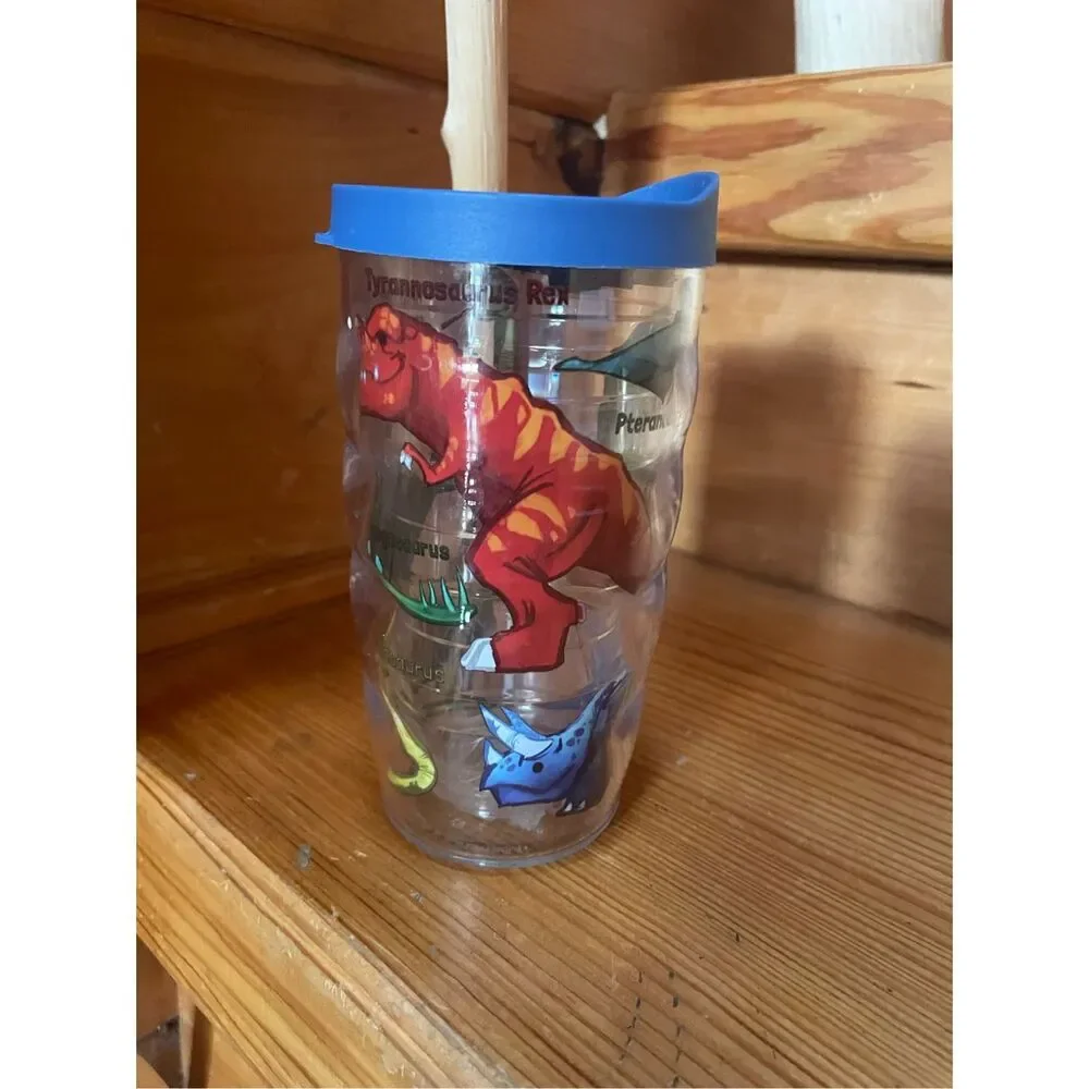 Tervis Dinosaurs Made in USA Double Walled Insulated Tumbler Cup, 10oz Wavy